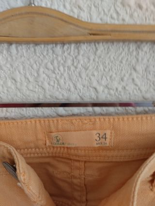 Short tejanos jovencita.Sfera