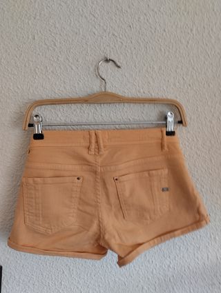 Short tejanos jovencita.Sfera