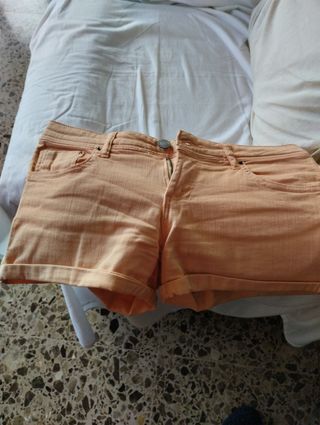 Short tejanos jovencita.Sfera
