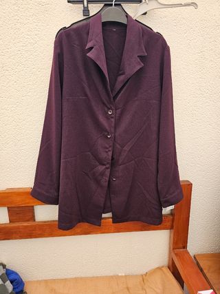 Blazer  talla  l /xl marca  ae