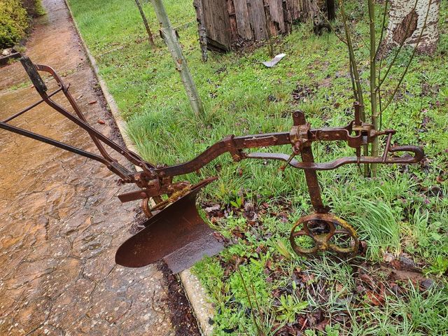 Arados hierro antiguos