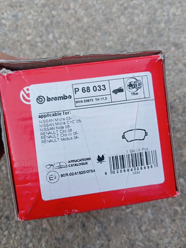 Juego de pastillas freno brembo