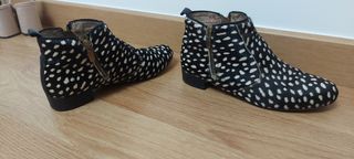 Botines de piel con pelo
