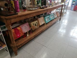 Mesa Mostrador antiguo