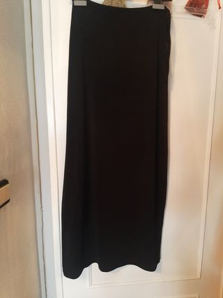 Falda larga