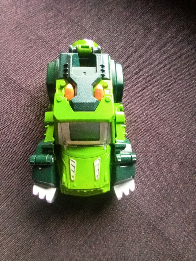 Dinosaurio Transformable Vtech Switch & go Dinos.T