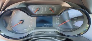 Opel Crossland X 2019