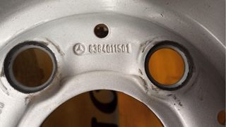 Llanta de chapa original Mercedes Vito 638