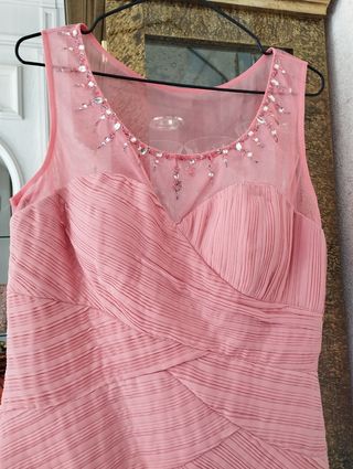 Vestido fiesta corto sin mangas