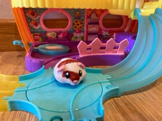 Casita de mascota
