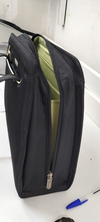 Cartera para documento, ordenador etc