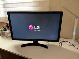 Monitor/ Smart Tv Lg “24 pulgadas”