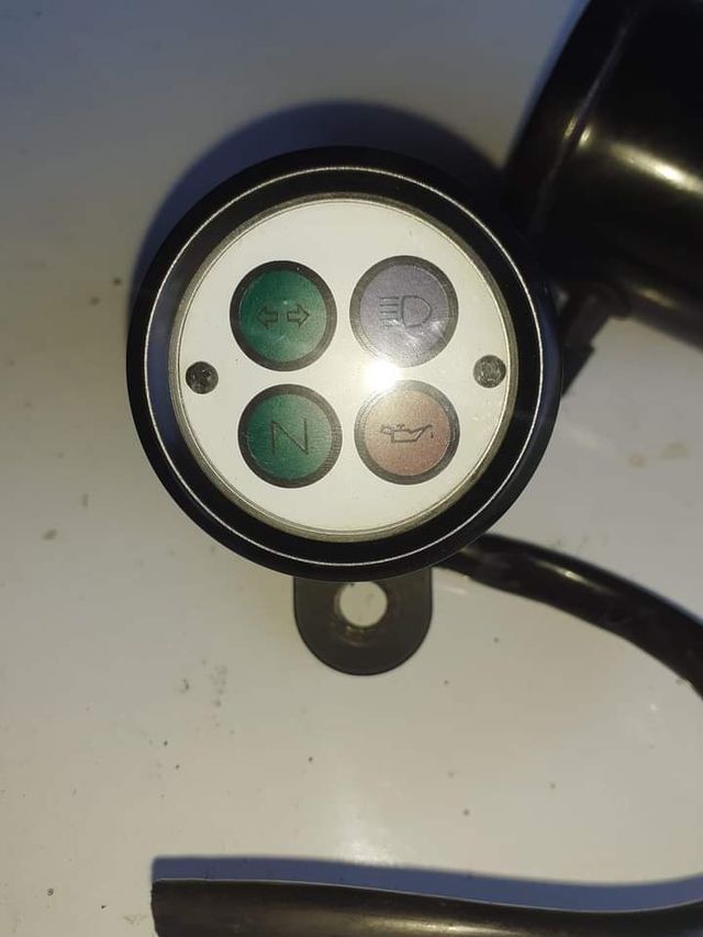 Contachilometri + strumento spie