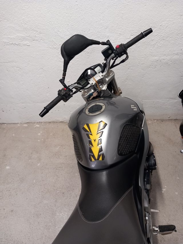 Despiece suzuki gsr 600
