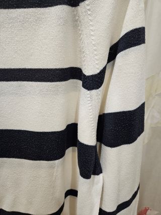 Jersey de rayas blanco y azul marino · Talla 44