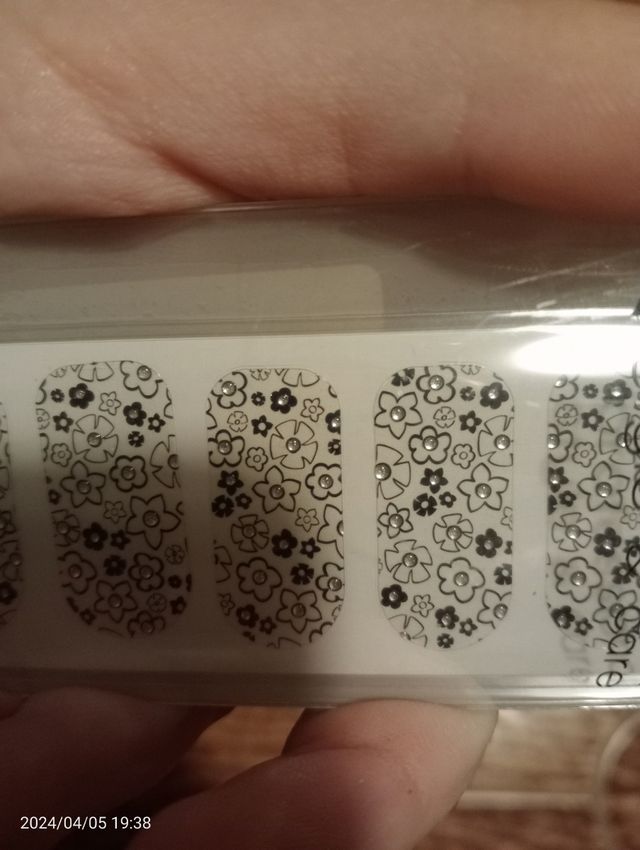 Decorazioni adesive per unghie 