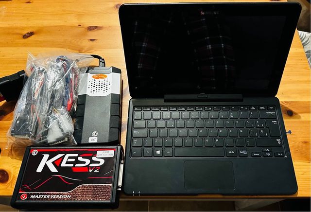 Equipo diagnosis y reprogramaciones