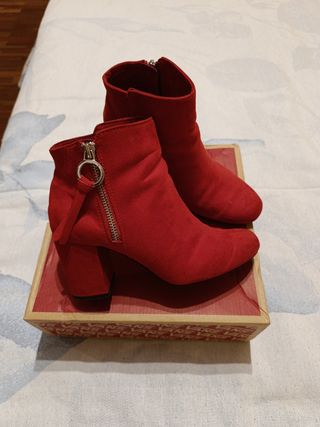 Botines talla 36 usado Bershka 