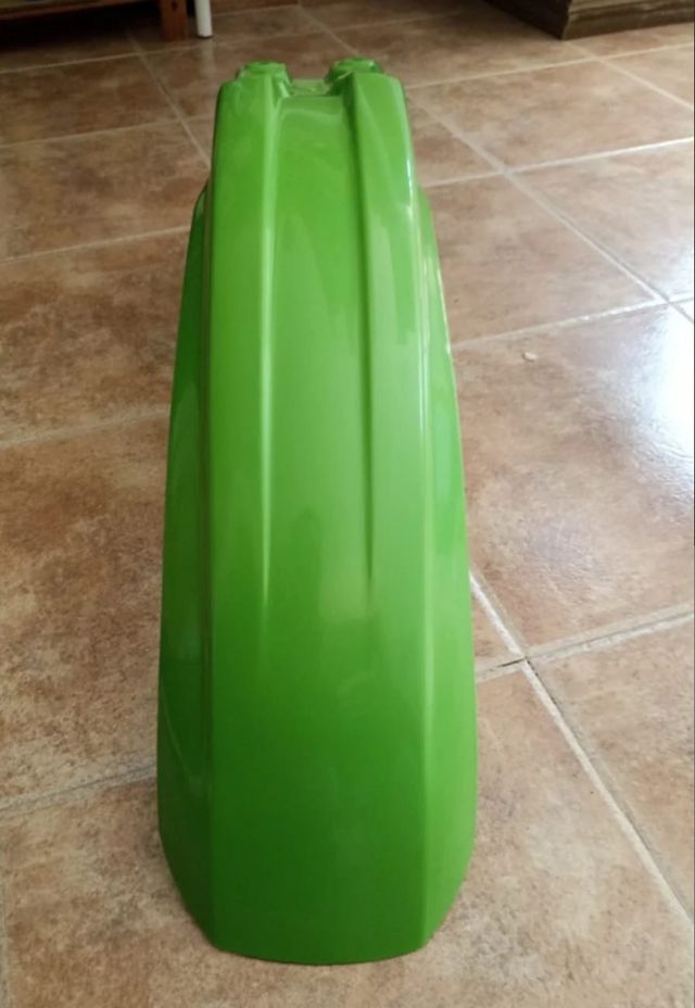 Guardabarros delantero universal