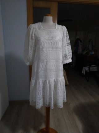 Vestido blanco de encaje salsa M