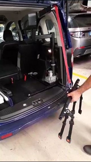 GRÚA SILLA DE RUEDAS Y SCOOTER PARA AUTOS