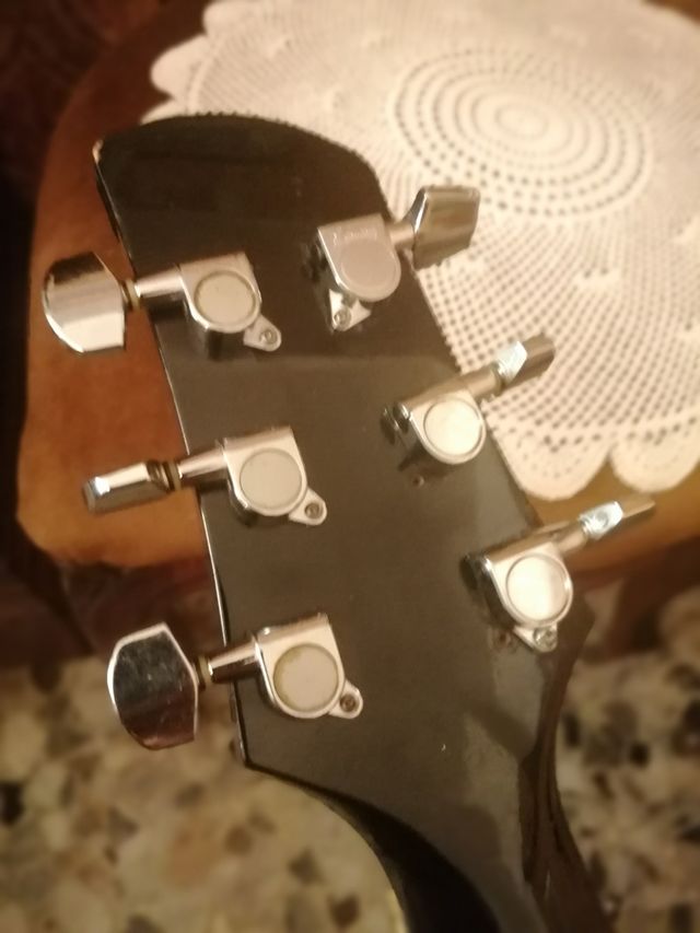 CHITARRA FOLK AMPLIFICATA IBANEZ