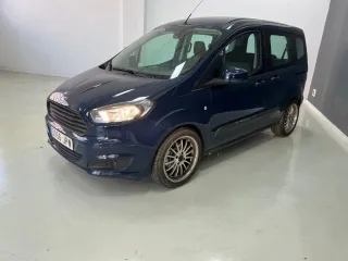 Ford Tourneo Courier 2017