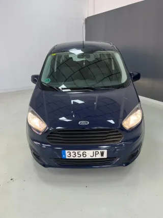 Ford Tourneo Courier 2017