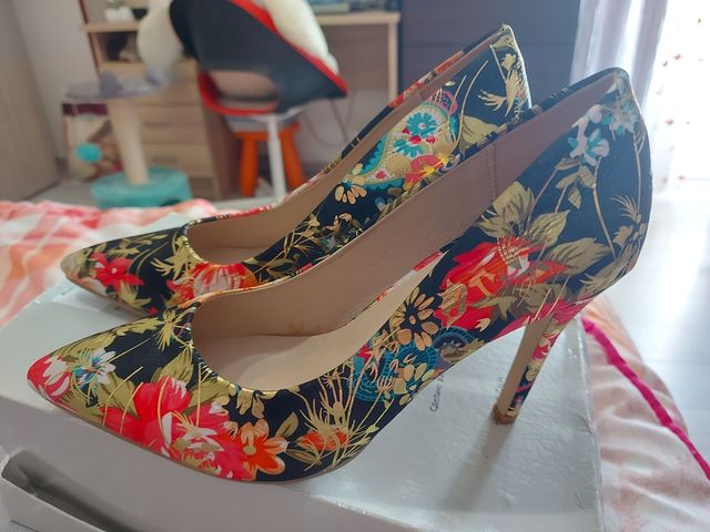 Décolleté donna fantasia