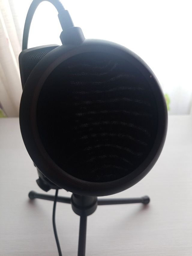 Micrófono X1 studio