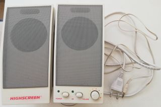 Altavoces para PC autoamplificados