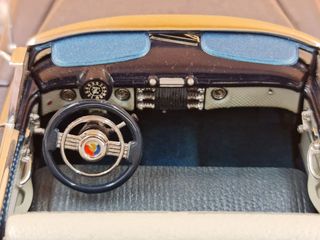 Danbury Mint 1:24 - 1953 Buick Skylark convertible