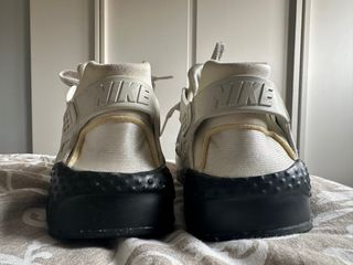 NIKE HUARACHE 36 EUR