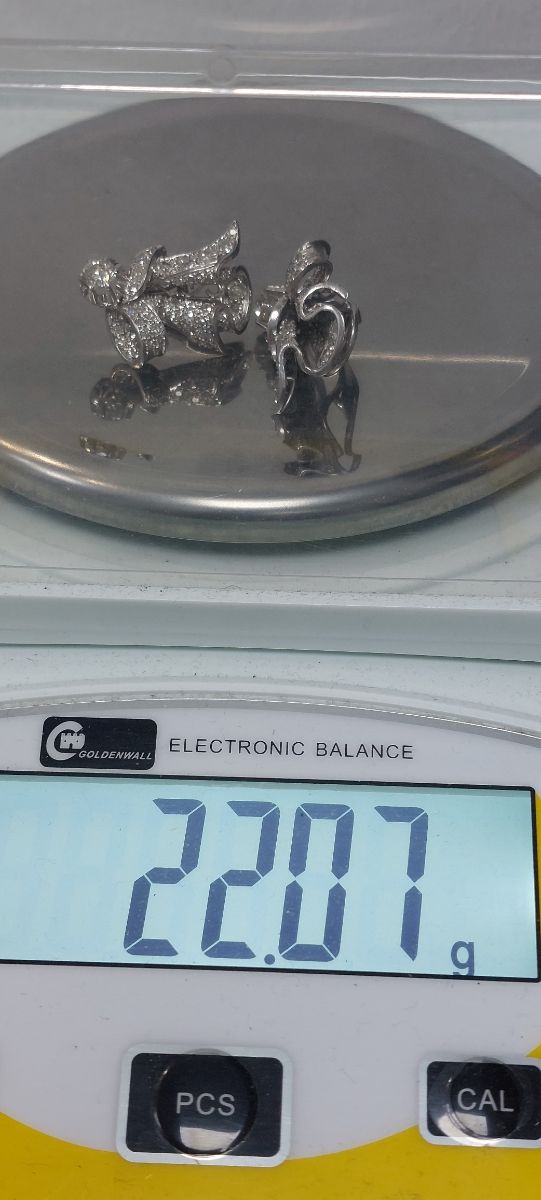 Pendientes platino y diamantes