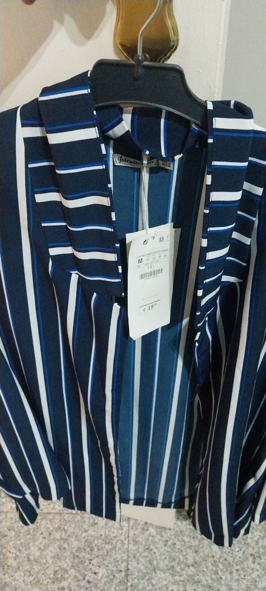 chaqueta stradivarius