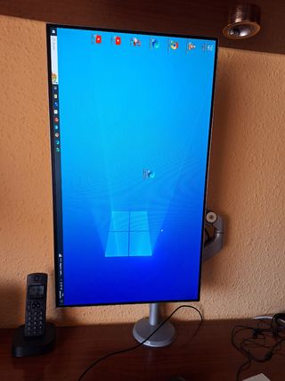 Monitor LG 27MP89HM+ brazo articulado