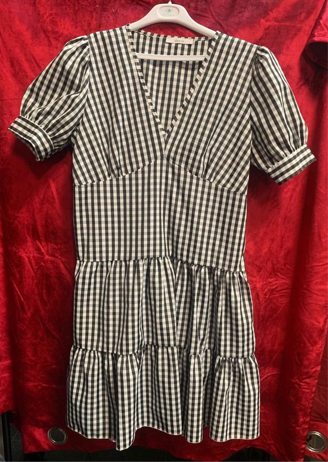 Vestido de verano con cuadros de vichy