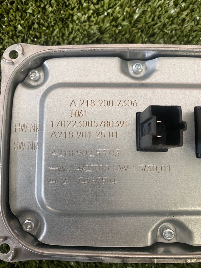 Modulo de control de faro A 218 900 7306