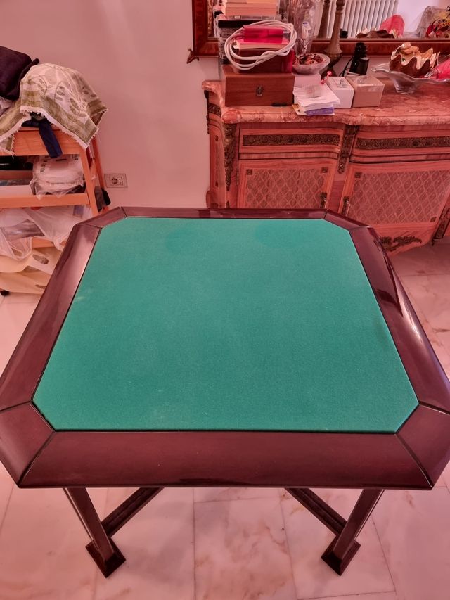 Tavolo da gioco velluto verde poker