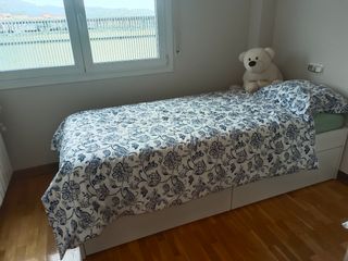 Cama brimnes Ikea sencilla con cajonera 90x 190 cm
