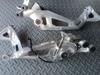 Estriberas UNICAS CNC Ducati Monster 937
