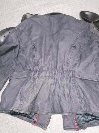 Chaqueta de cuero para motos