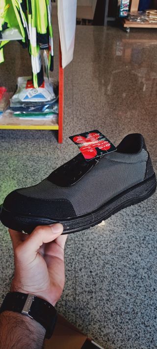 ZAPATO LIGERO DEPORTIVO SEGURIDAD S3 IMP TRABAJO