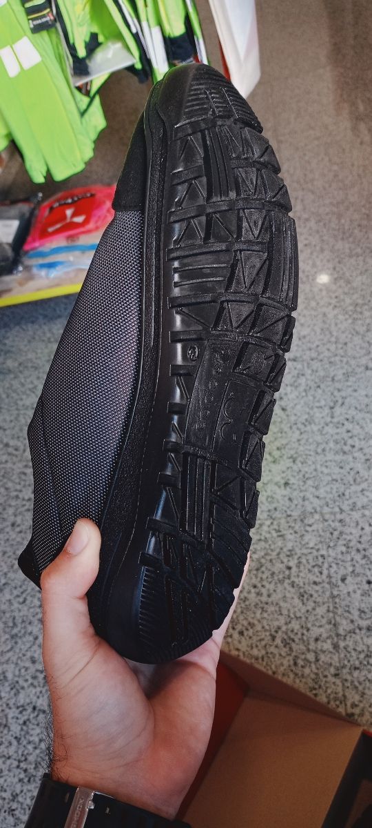 ZAPATO LIGERO DEPORTIVO SEGURIDAD S3 IMP TRABAJO