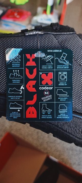 ZAPATO LIGERO DEPORTIVO SEGURIDAD S3 IMP TRABAJO