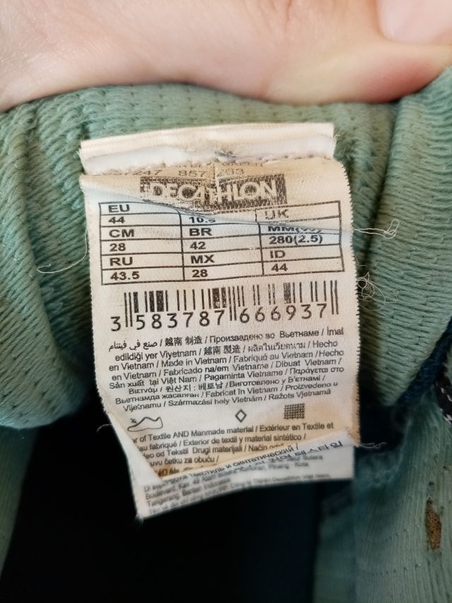 botas de montaña 44