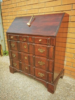 Buro. Escritorio. Comoda. Bureau