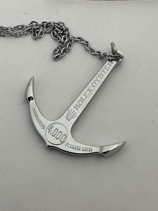 Ancla Rolex Sea Dweller 1220M/4000 pies