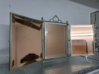 Espejo de tocador de tres piezas