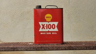 Antigua lata de aceite Sell